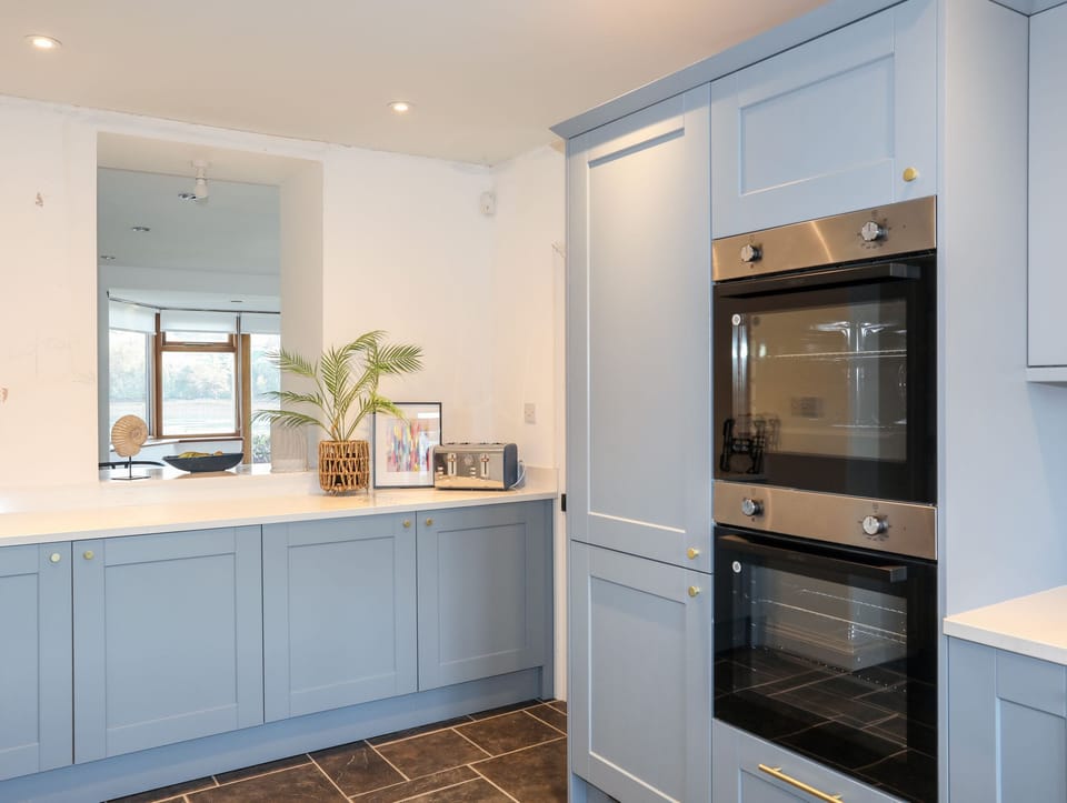 Fridge, dishwasher, electric kettle, toaster