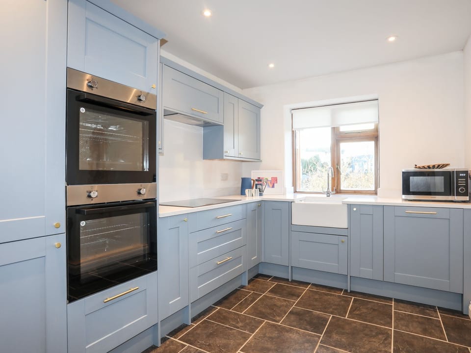 Fridge, dishwasher, electric kettle, toaster