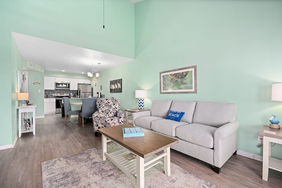 Condo (2 Bedrooms) | Property amenity