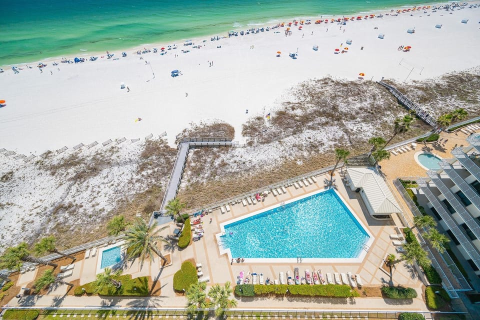 Condo, 3 Bedrooms | Pool | Outdoor pool