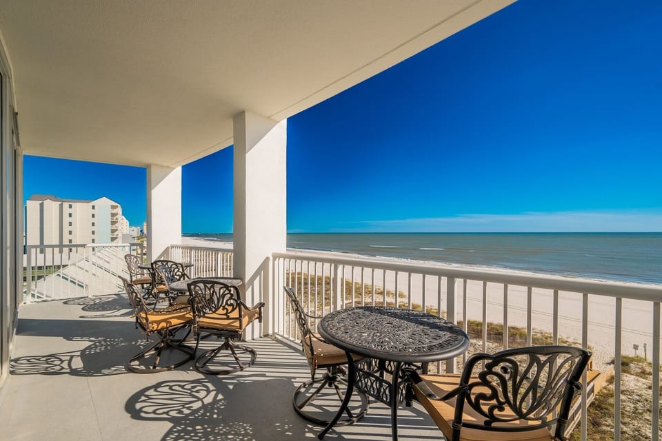 Condo, 3 Bedrooms | Outdoor dining