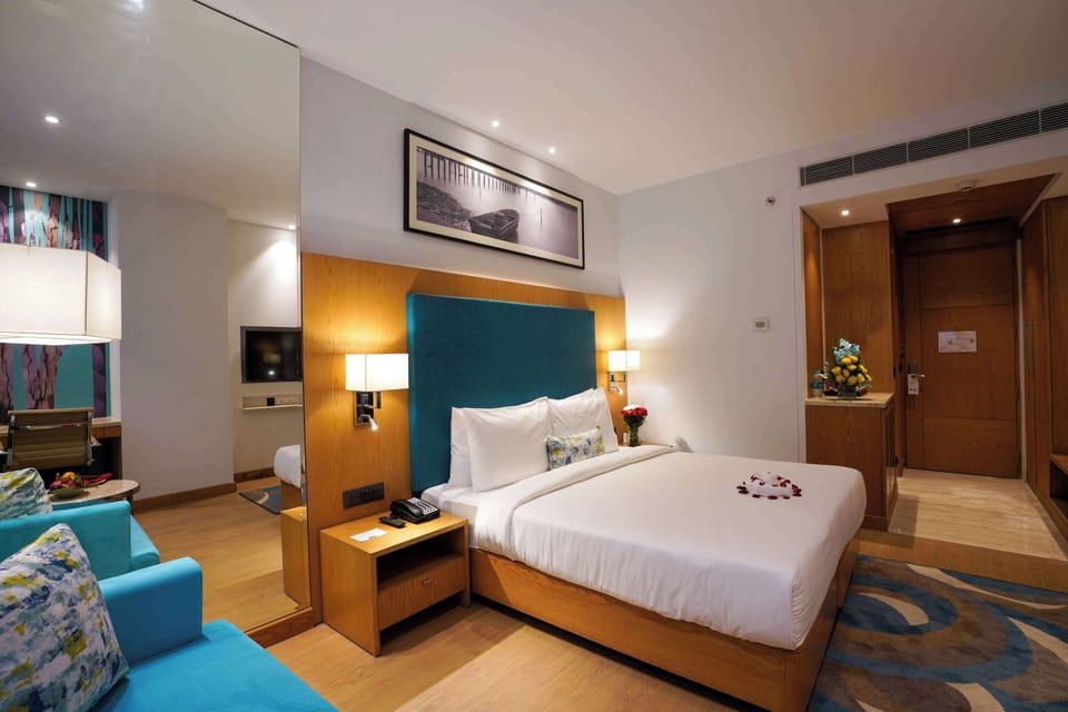 In-room safe, iron/ironing board, free WiFi, bed sheets
