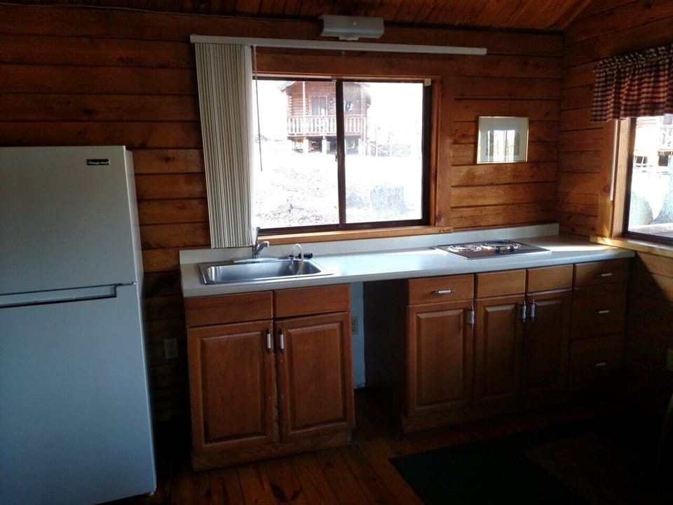 Cottage, 1 Bedroom, Non Smoking, Kitchen (Linens Not Included, No Pets) | Private kitchen | Fridge, microwave, stovetop, coffee/tea maker