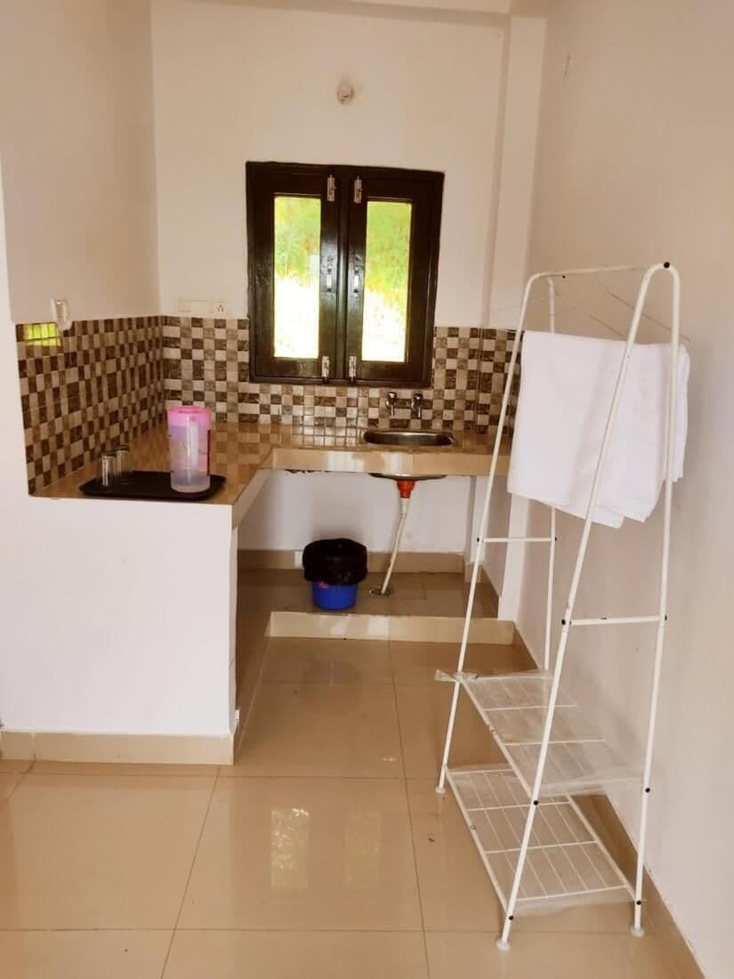 Studio, 1 Bedroom, Smoking, Balcony | Interior