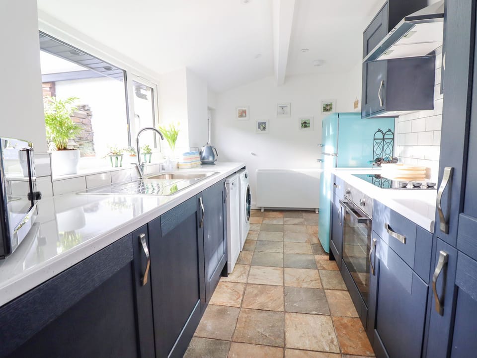 Fridge, dishwasher, electric kettle, toaster
