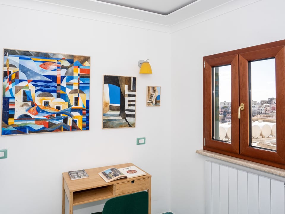 Gallery House | 1 bedroom, down comforters, individually decorated