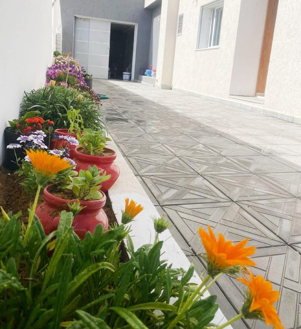 House, 2 Bedrooms, Smoking, Balcony | Garden