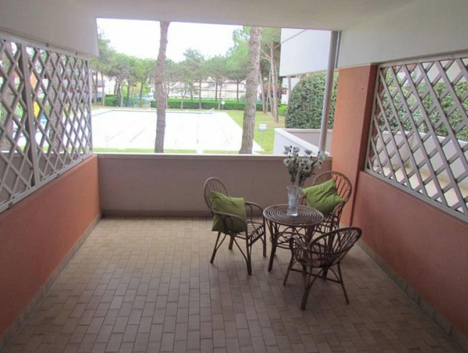 Studio, 1 Bedroom, Balcony, Garden View | Terrace/patio