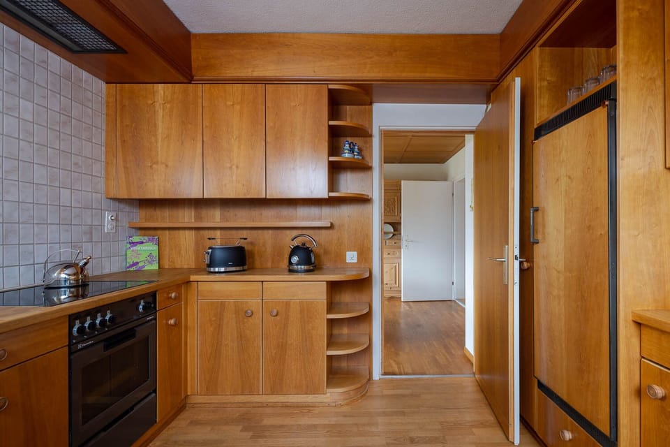 Apartment, 3 Bedrooms, Smoking, Patio | Interior