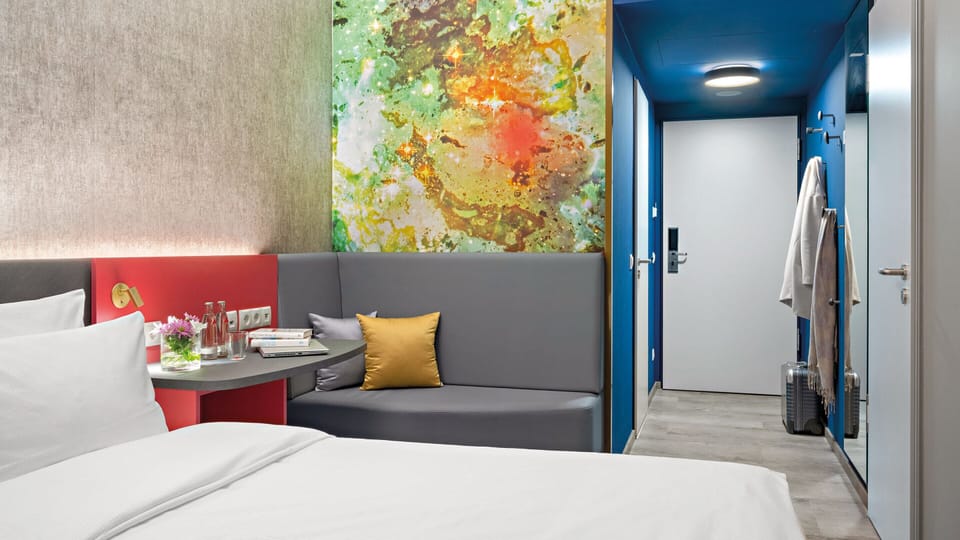 Hypo-allergenic bedding available, desk, laptop workspace