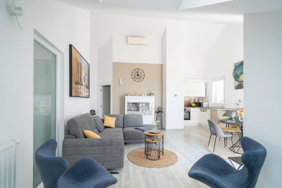Apartment | Living area