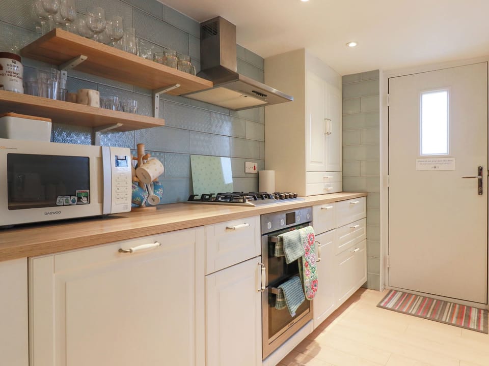 Cottage | Interior