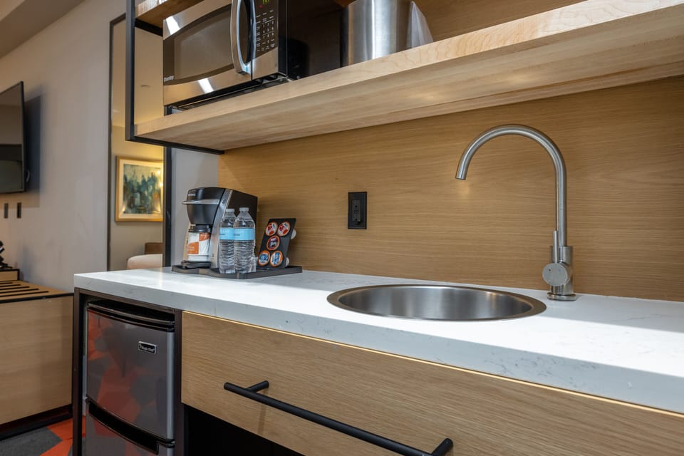 Egyptian cotton sheets, premium bedding, desk, laptop workspace