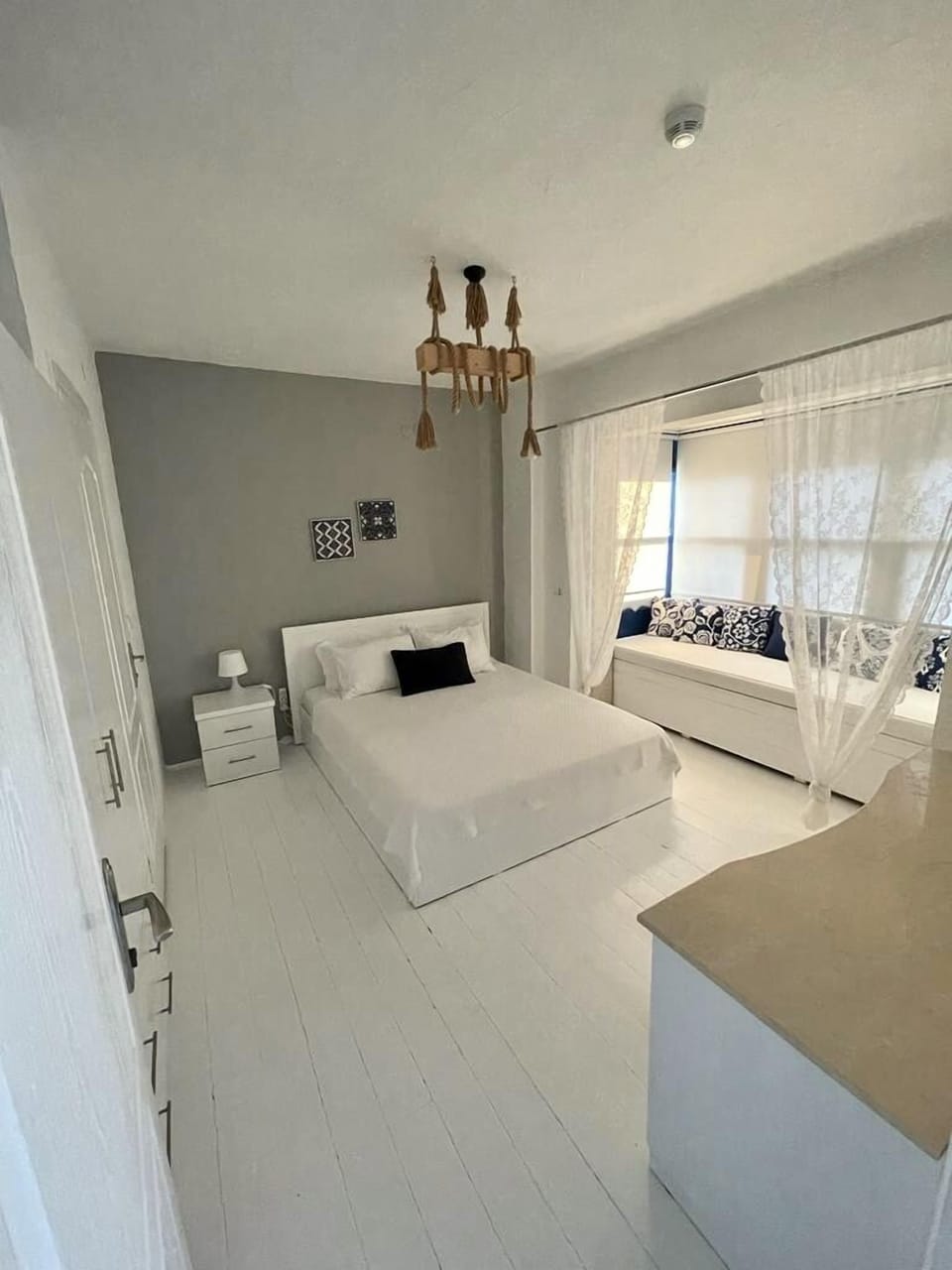Triple Room | Free WiFi, bed sheets