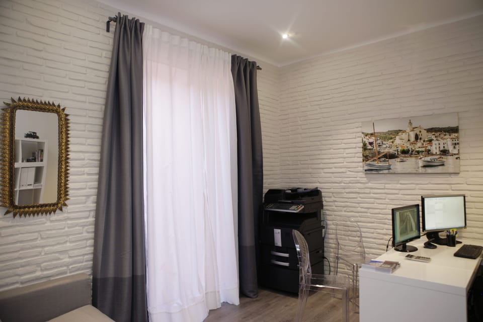 Reception hall
