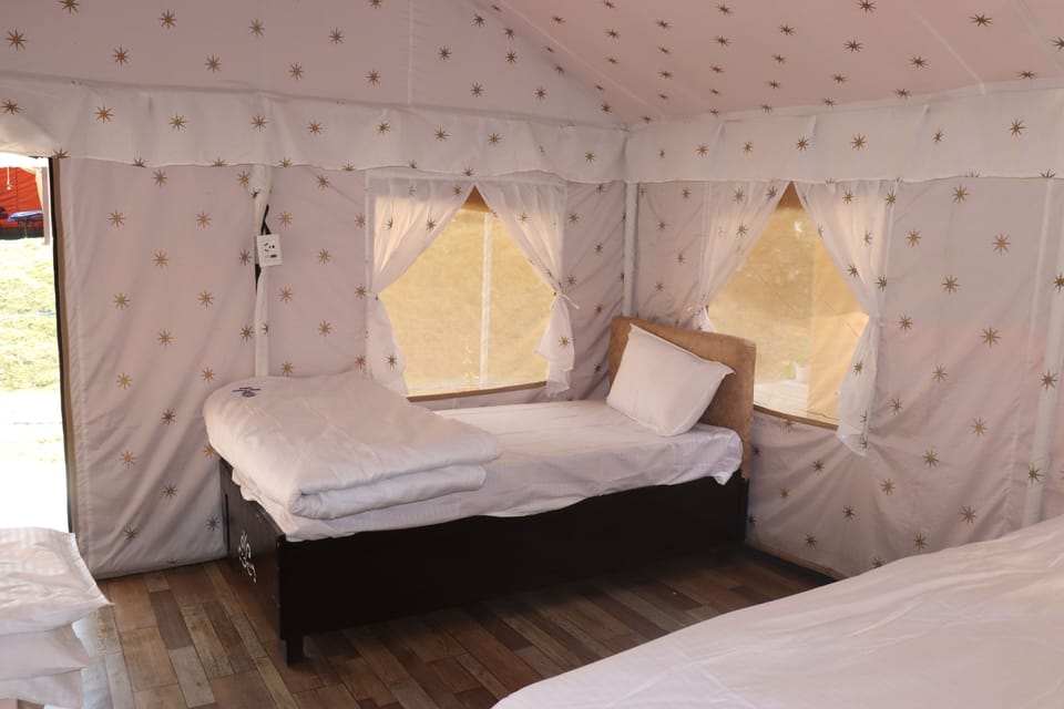 Luxury Double Room | Free WiFi