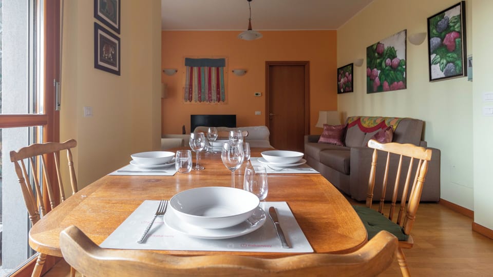Apartment (1 Bedroom) | Interior