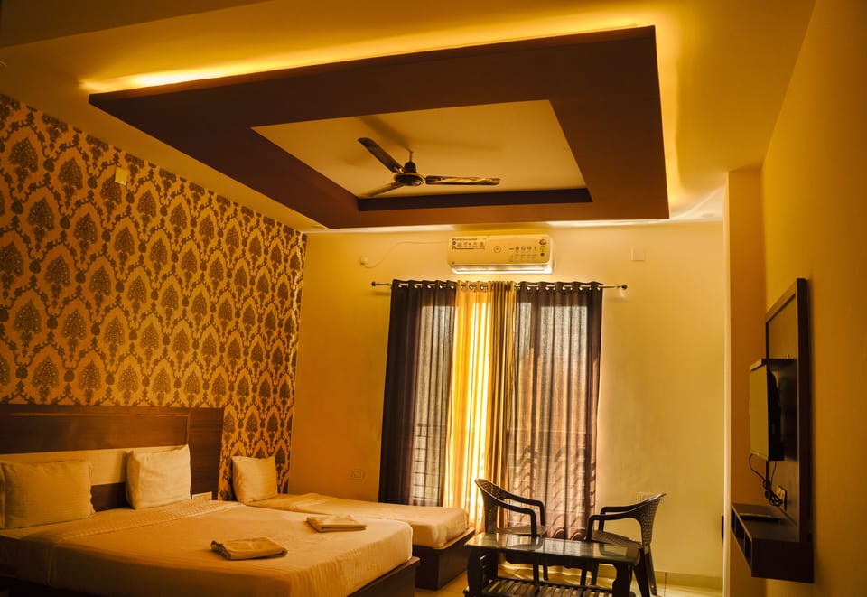 Luxury Double Room | WiFi (free), bed sheets