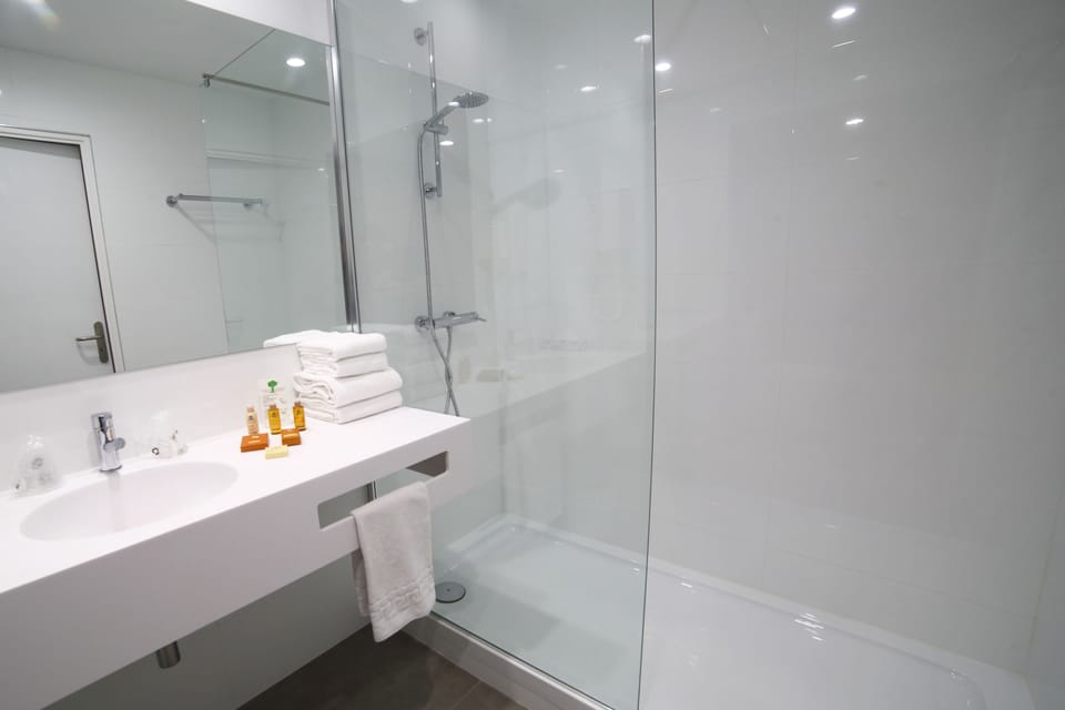 Free toiletries, hair dryer, towels
