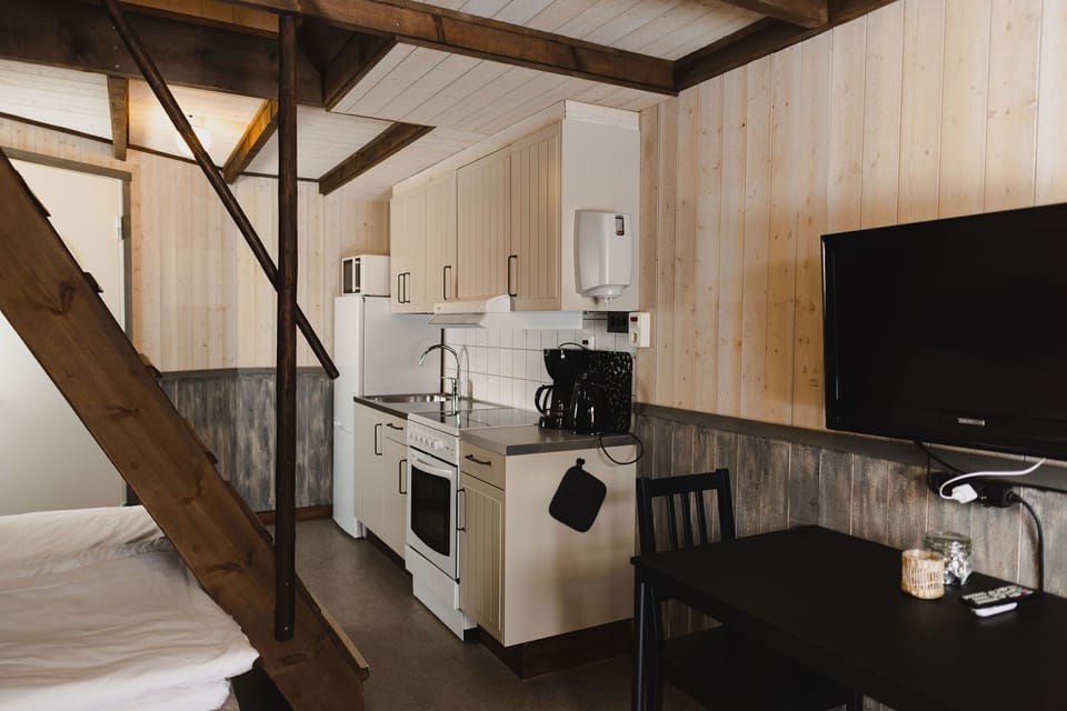Comfort Studio | Laptop workspace, WiFi (free), individually decorated