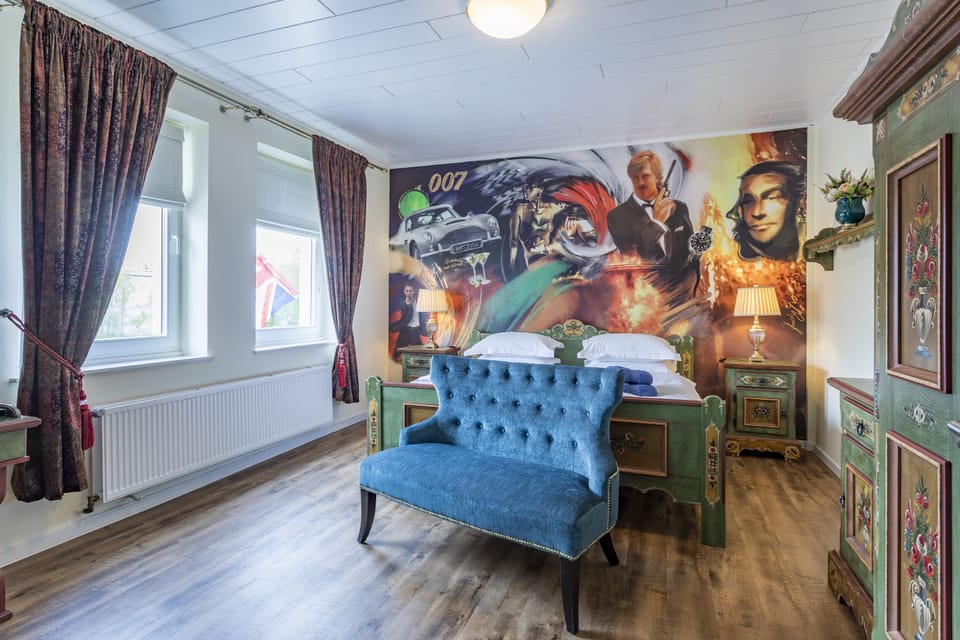 James Bond Room | Egyptian cotton sheets, premium bedding, in-room safe