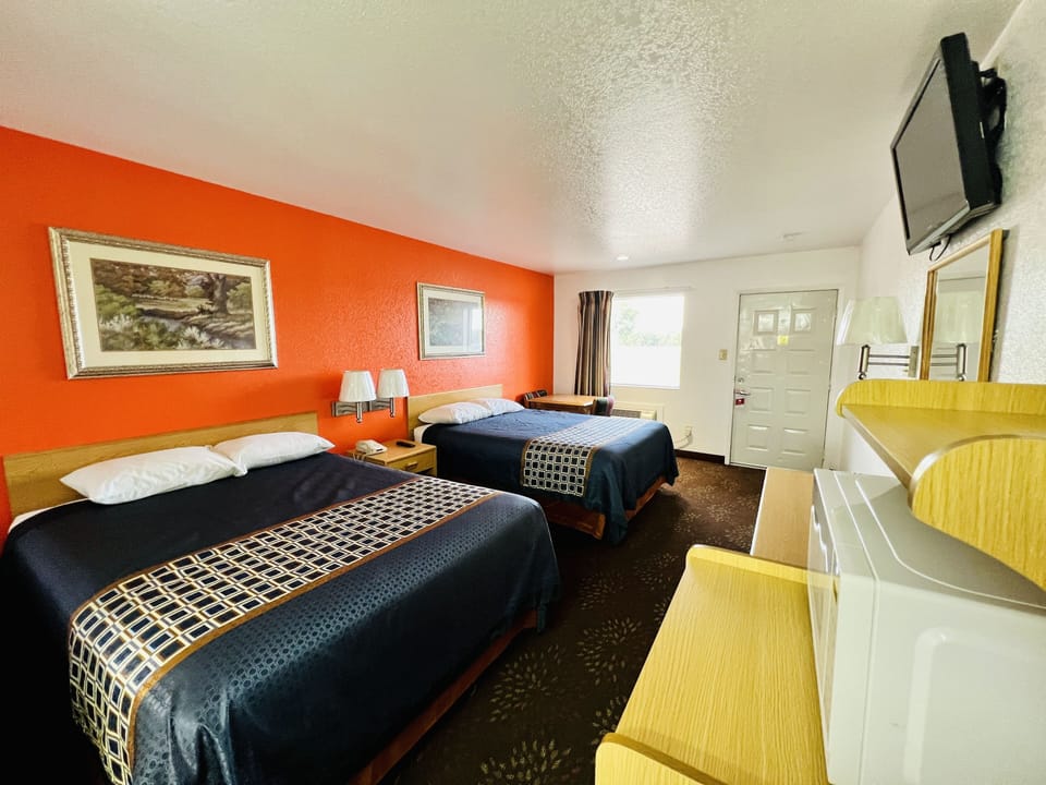 Comfort Double Room | Iron/ironing board, free WiFi