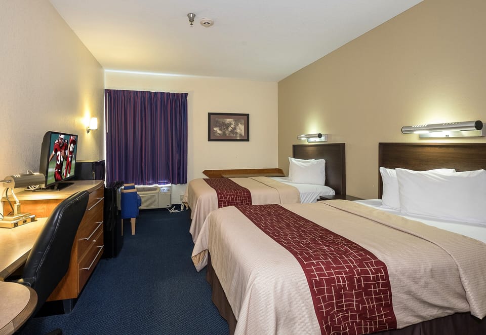 Free WiFi, bed sheets, alarm clocks