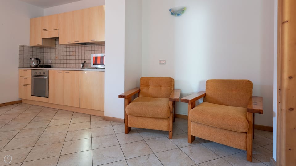 Apartment (1 Bedroom) | Interior
