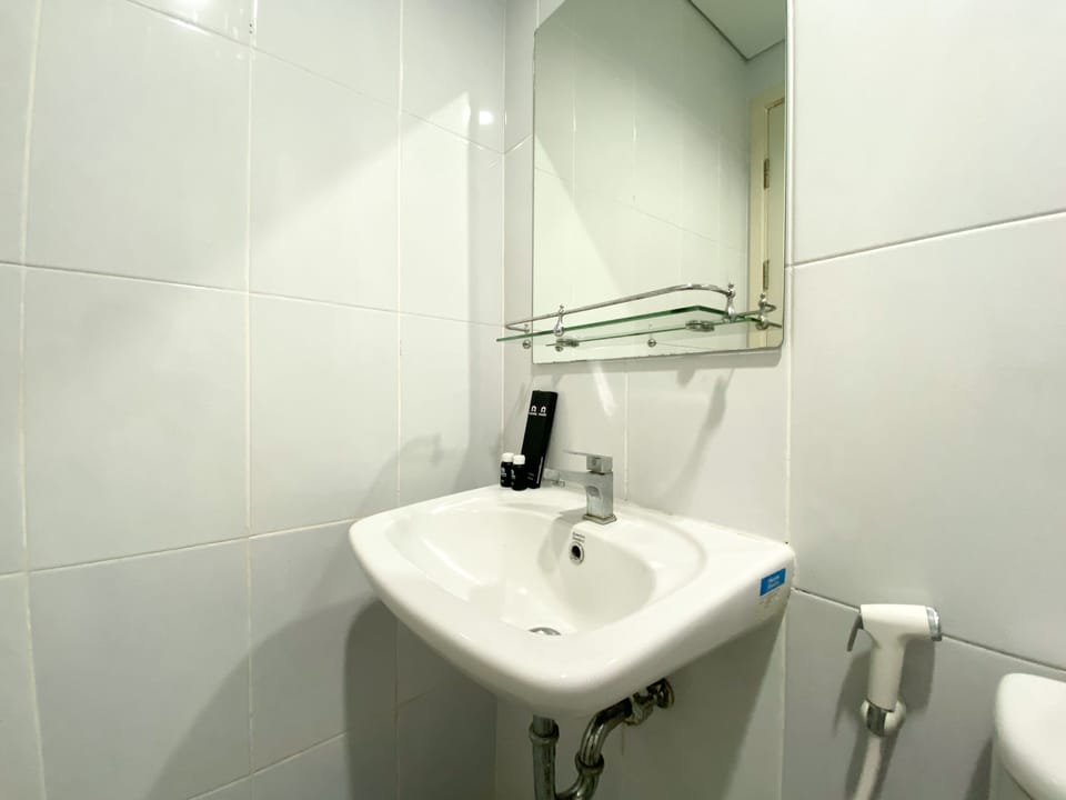 Deluxe Apartment | Bathroom
