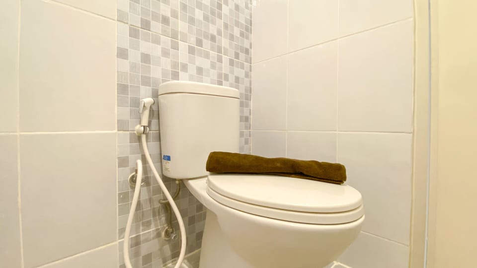 Deluxe Apartment | Bathroom