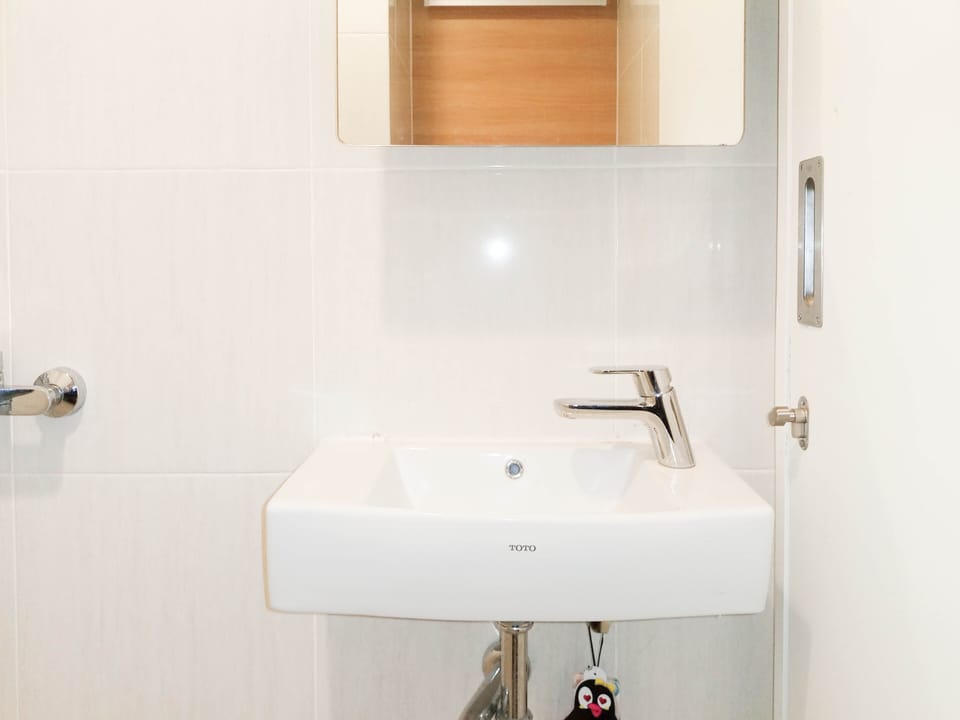 Deluxe Studio | Bathroom