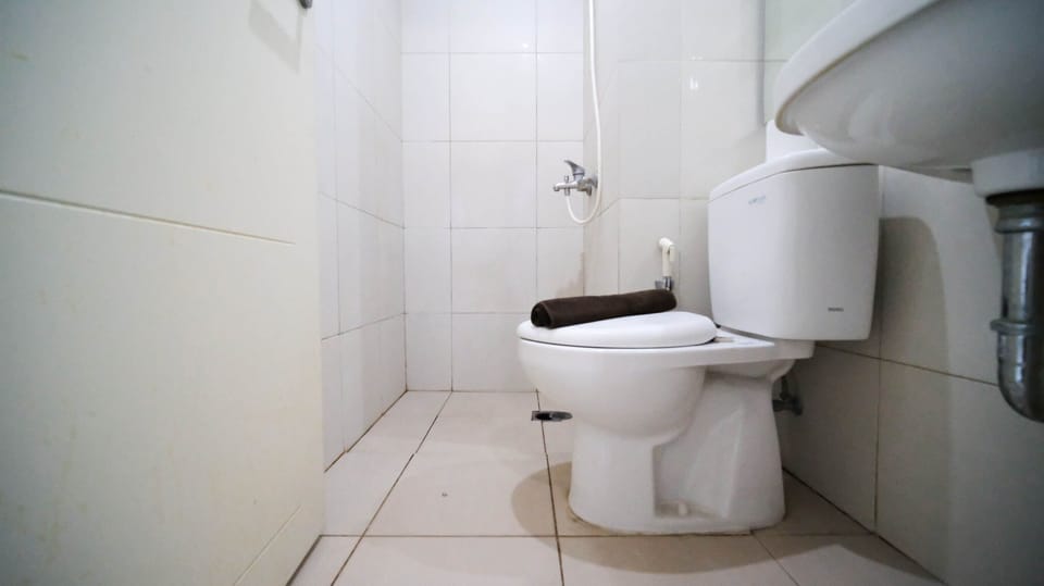 Modern And Cozy Stay Studio Apartment At Tanglin Supermall Mansion Apartment in Surabaya