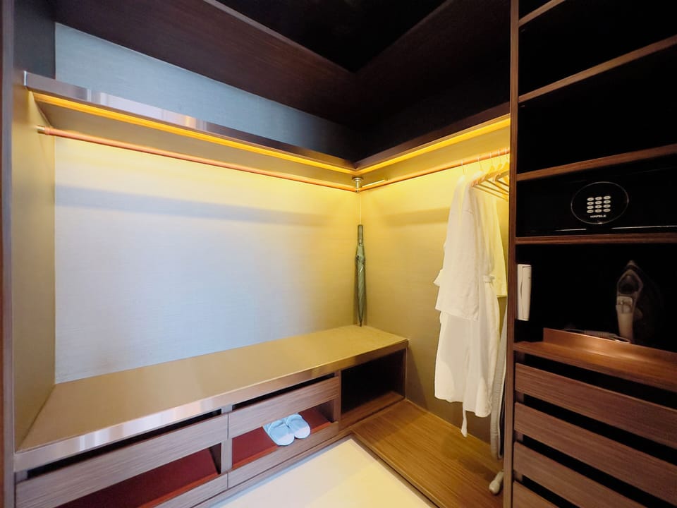 SILQ Penthouse (With Plunge Pool) | Wardrobe