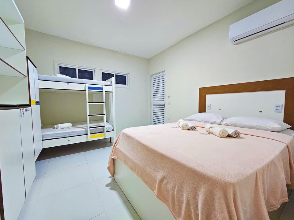 Traditional Double Room | WiFi (free), bed sheets