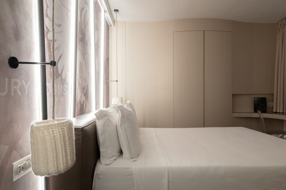 Superior Room | In-room safe, desk, soundproofing, iron/ironing board (on request)