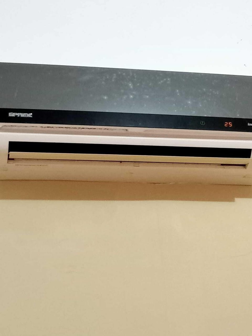 Economy Room | Laptop workspace, iron/ironing board, WiFi (free), bed sheets