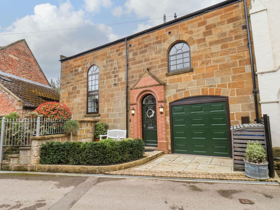Cottage | Front of property