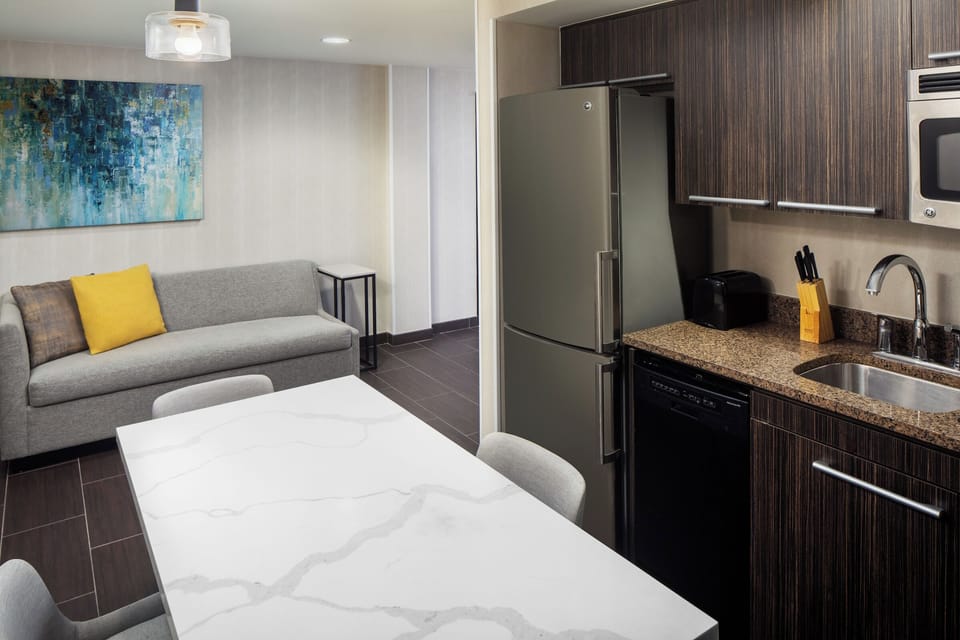 One Bedroom Suite, 2 Queens, Kitchenette | Egyptian cotton sheets, premium bedding, down comforters