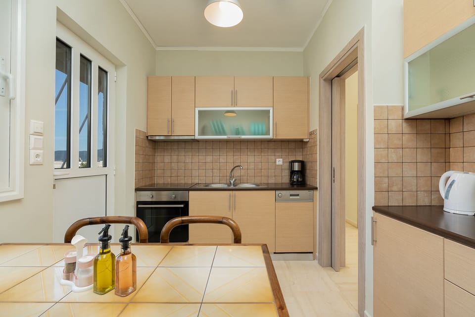 Apartment | Living area | Smart TV