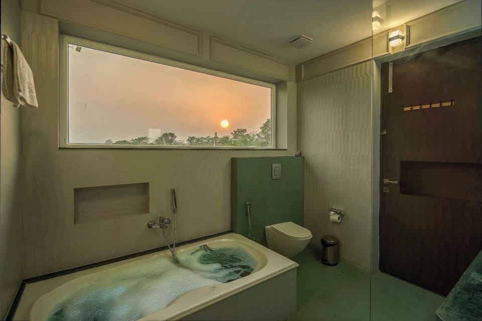 Villa Room | Bathroom | Free toiletries, hair dryer, towels, soap