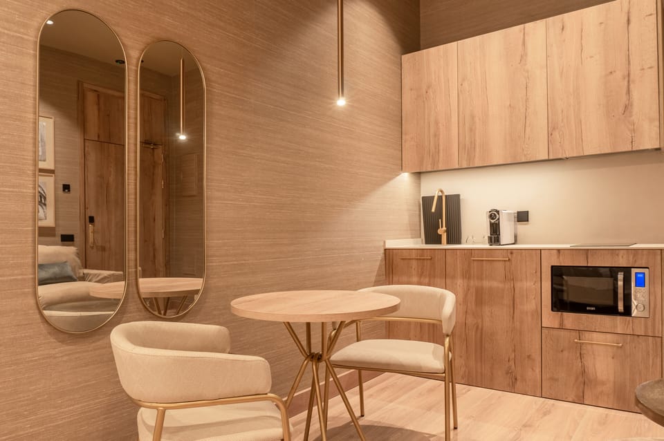 Smart TV, Netflix, streaming services