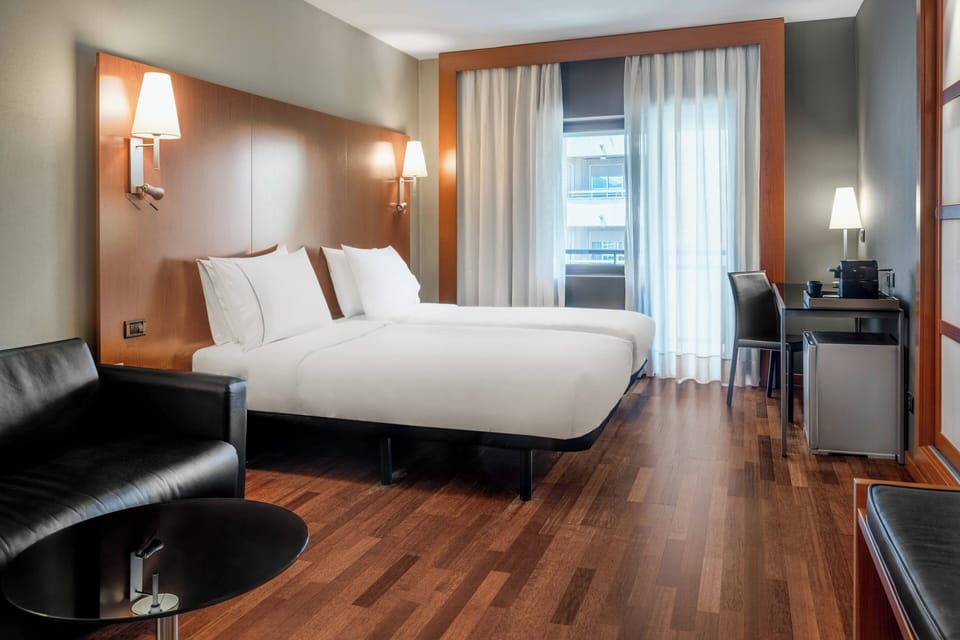 Superior Room, 3 Twin Beds | Minibar, in-room safe, desk, laptop workspace