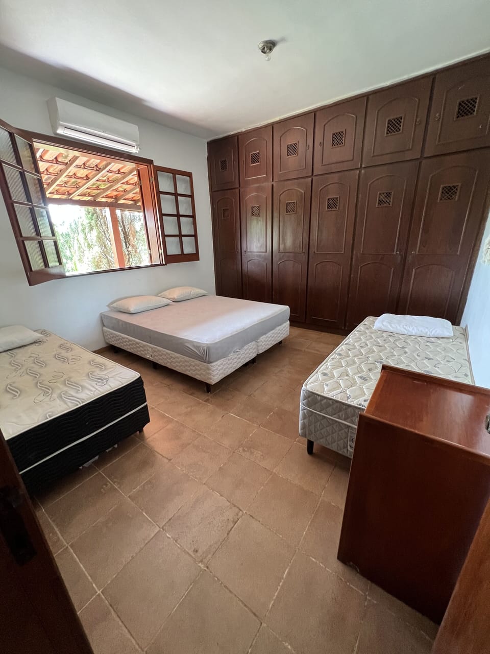Family House | Individually decorated, individually furnished, desk, free WiFi
