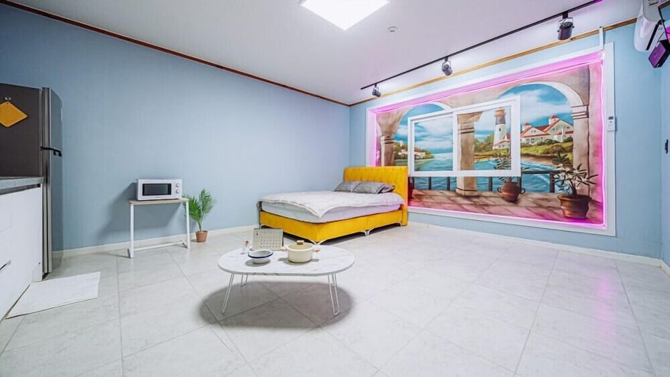 Room (marine)