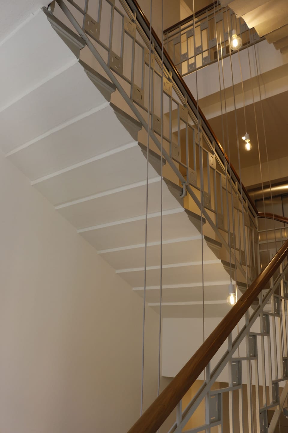 Handrails in stairways