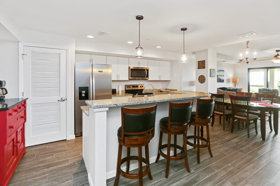 Condo, Multiple Beds (Club at Mexico Beach 2C Coastal Dream) | Private kitchen | Oven, toaster