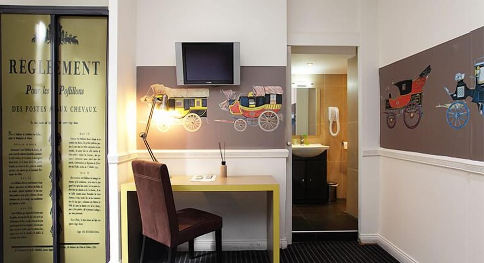 Comfort Double Room | Premium bedding, minibar, in-room safe, laptop workspace