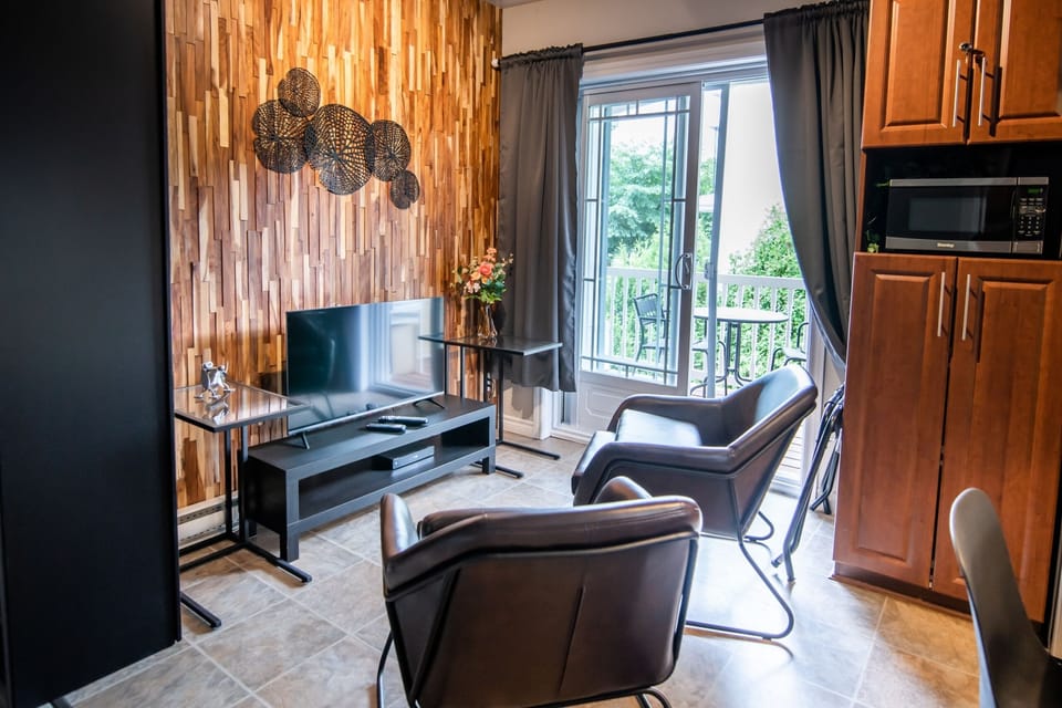 City Apartment, Ensuite (Loft Victoria) | Lounge