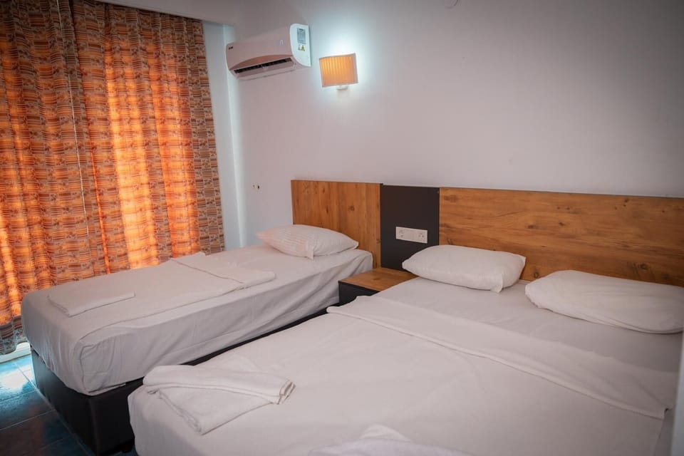 Laptop workspace, WiFi, bed sheets