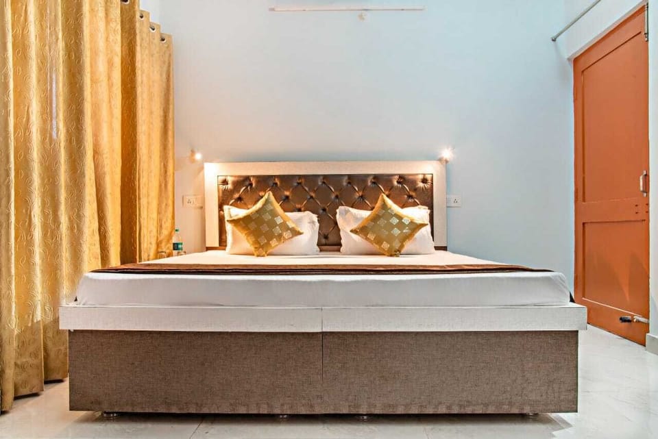 Deluxe Room | 1 bedroom, free WiFi
